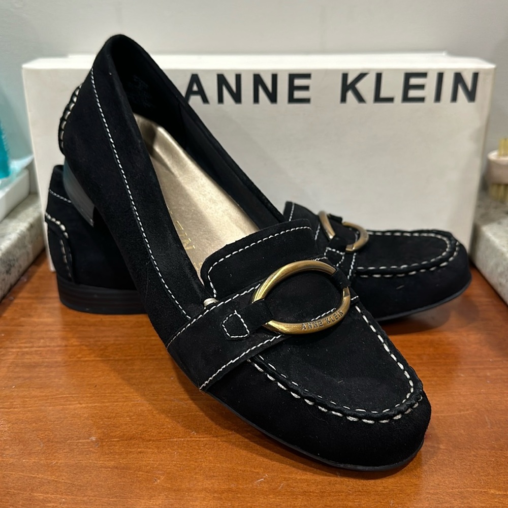 ANNE KLEIN Dress Loafers size 9